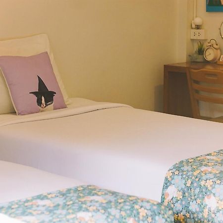 Sleepy House Chiang Rai Bed & Breakfast Ngoại thất bức ảnh