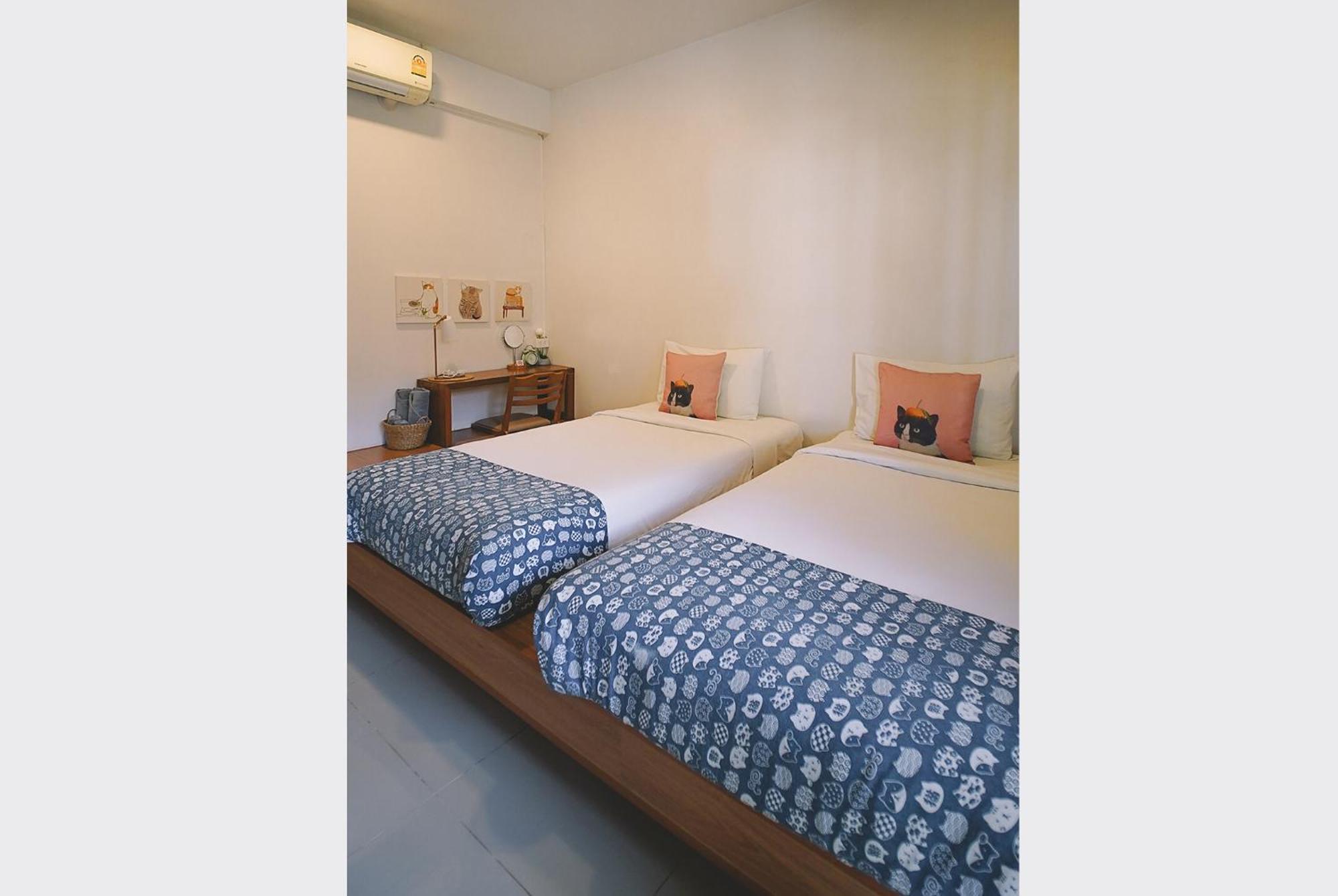 Sleepy House Chiang Rai Bed & Breakfast Ngoại thất bức ảnh