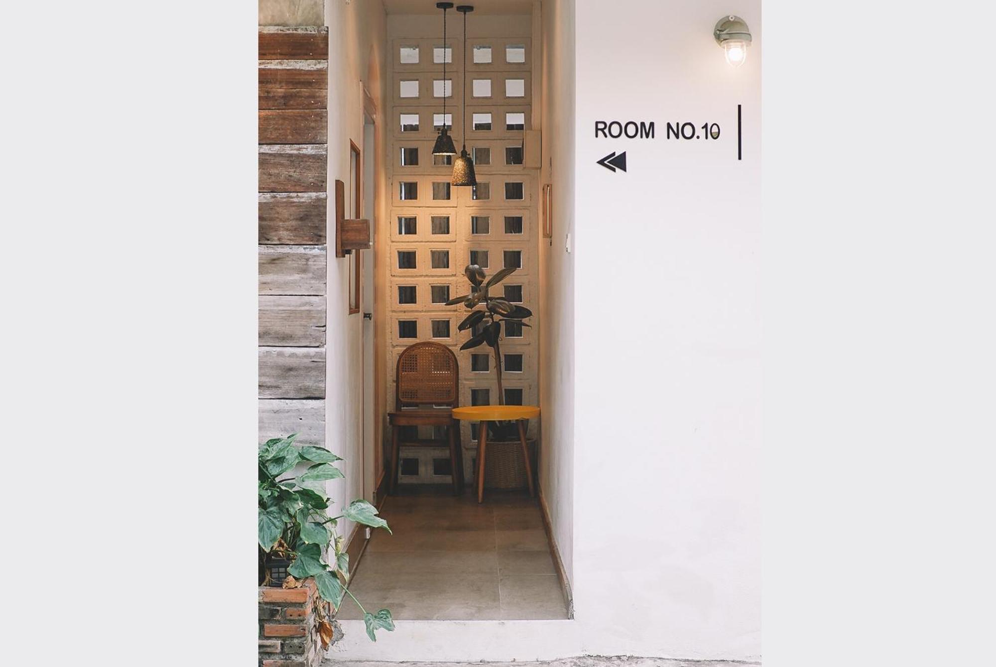 Sleepy House Chiang Rai Bed & Breakfast Ngoại thất bức ảnh