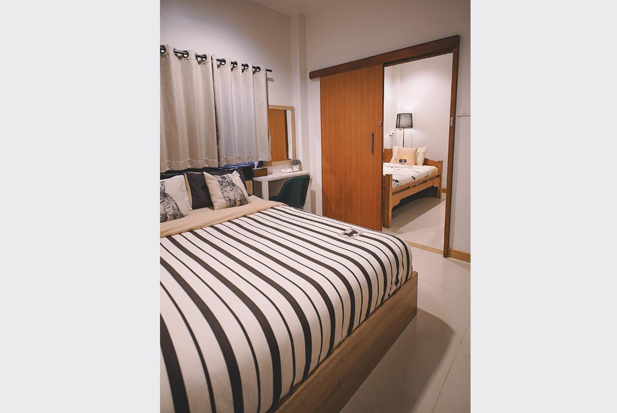 Sleepy House Chiang Rai Bed & Breakfast Ngoại thất bức ảnh