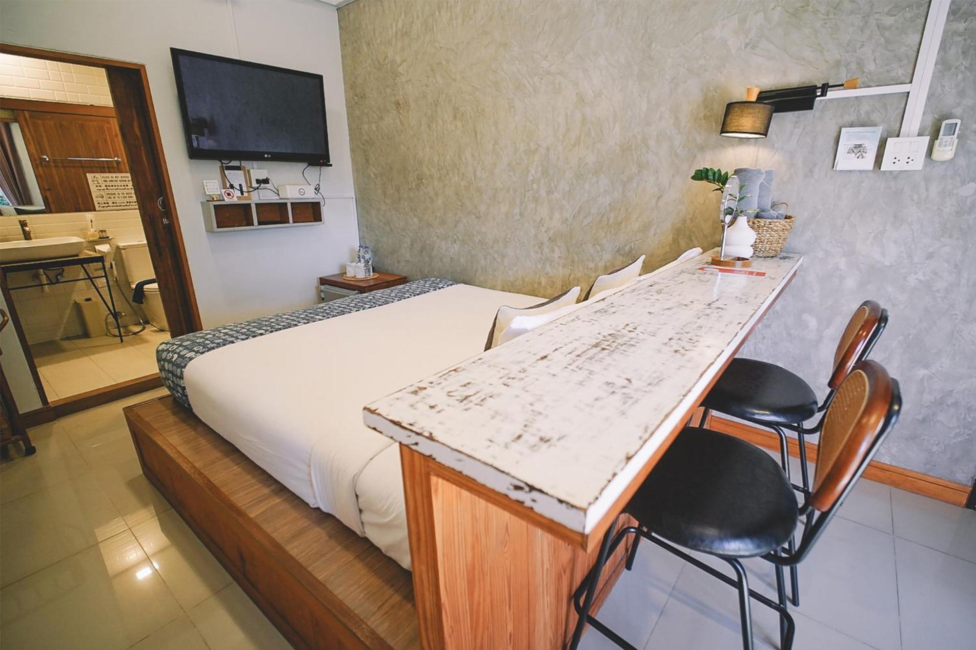 Sleepy House Chiang Rai Bed & Breakfast Ngoại thất bức ảnh